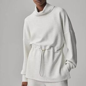 Varley Freya Ivory Scuba Knit Long Sleeve Slouchy Neck Tunic Sweatshirt Size M
